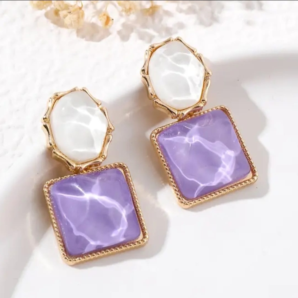 Elegant Gold, White Purple Earrings